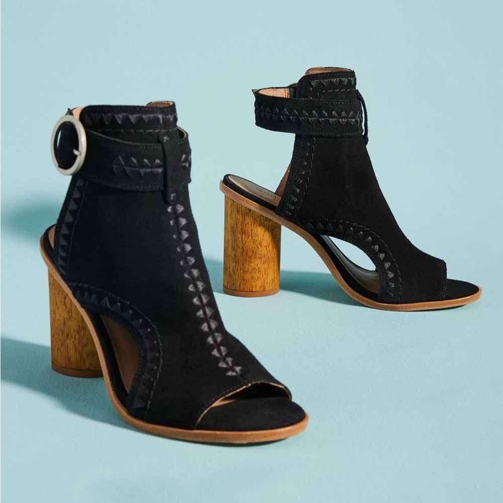 Bernardo - Harper Embroidered Suede Peep Toe Wood Heel Booties - Size 6 -Black